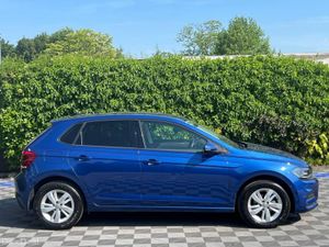 Volkswagen Polo COMFORTLINE 1.0 TSI AUTO // APPLE - Image 2