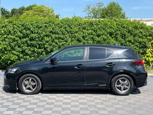 Lexus CT 1.8 HYBRID AUTO // SUEDE HEATED SEATS // - Image 3