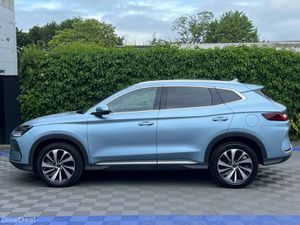 BYD SEAL U COMFORT DM-I 1.5 HYBRID ** HUGE SPEC ** - Image 4