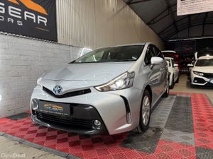 2015 Toyota Prius Alpha - 7 seat Petrol Hybrid - Image 3