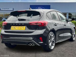 Ford Focus 1.0T EcoBoost MHEV ST-Line X Hatchback - Image 4