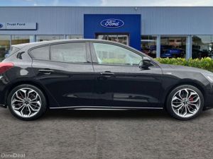 Ford Focus 1.0T EcoBoost MHEV ST-Line X Hatchback - Image 3