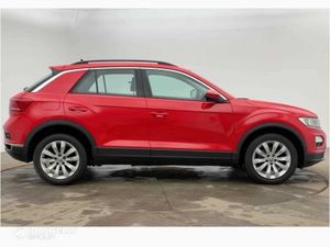 Volkswagen T-roc Hatchback SE - Image 4