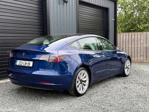 Tesla Model 3 2022 - Image 4