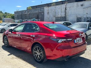 Toyota Camry G LEATHER PACKAGE HYBRID AUTOMATIC (7 - Image 4