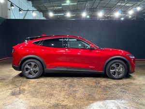 Ford Mustang Mach-E BASE - Image 3
