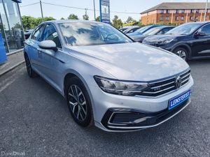 VOLKSWAGEN PASSAT GTE 1.4 AUTOMATIC PHEV - Image 3