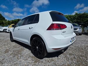 Volkswagen Golf CL 1.6 TDI 110HP Manual - Image 3