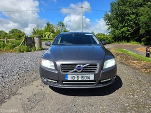 Volvo S80 1.6 diesel ( new NCT and TAXED ) - Image 3