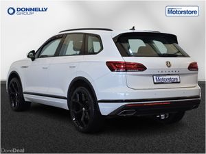 Volkswagen Touareg Diesel Estate SEL - Image 2