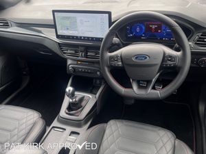 Ford Focus Hatchback ST-Line X - Image 4