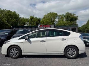 14 TOYOTA PRIUS HYBRID LEATHER - Image 4