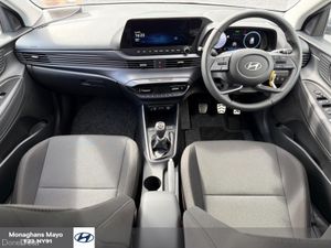 Hyundai Bayon EXECUTIVE 1.2 PETROL 5DR - Image 2