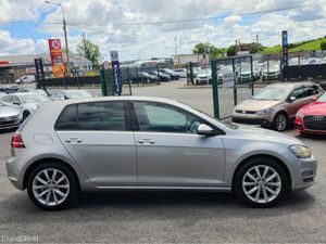 Volkswagen Golf 1.2 TSI AUTOMATIC - CARPLAY - ANDR - Image 4