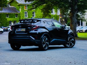 Toyota C-HR 1.8 Petrol Hybrid Auto G Packge Luna - Image 3