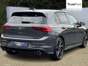 Volkswagen Golf GTI - Image 4