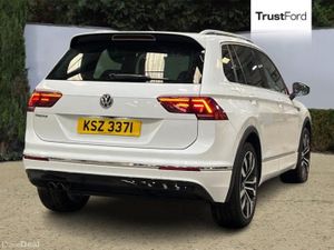 Volkswagen Tiguan R-Line Tech - Image 4