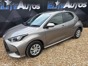 Toyota Yaris 1.0 Automatic 2022 - Image 2
