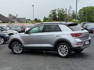 231 VW T-ROC STYLE 2.0 DIESEL AUTOMATIC - Image 3