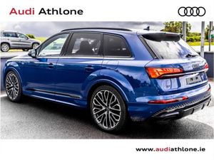 Audi Q7 3.0TFSIe 483BHP quattro Competition Tip-Tr - Image 3