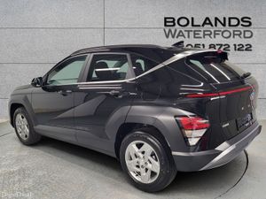 Hyundai KONA 1.6 HYBRID Elegance Auto  €120 per we - Image 3