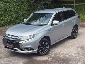 2018 MITSUBISHI OUTLANDER 4WD PHEV HYBRID AUTO - Image 3