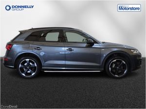 Audi Q5 Diesel Estate Black Edition - Image 3