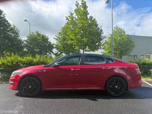 Kia Optima PLATINUM 1.7 AUTO *HIGH SPEC*FRESH NCT - Image 2