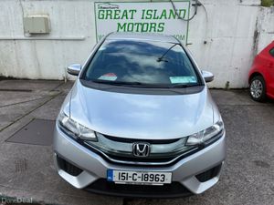 Honda Fit 1.5 petrol hybrid automatic - Image 4