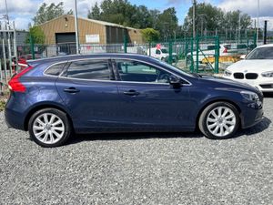 2015 VOLVO V40 1.6T4 SE AUTO LOW KMS FULLY LOADED - Image 3