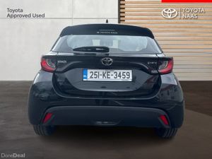 Toyota Yaris *WAS €27,888 NOW €26,888* HYBRID 115 - Image 4