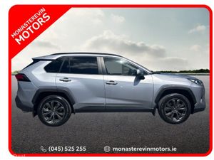 Toyota RAV4 HYBRID SOL 4DR AUTO - Image 3