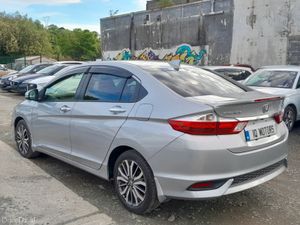 Honda Grace 1.5L Automatic Petrol Hybrid Fresh Imp - Image 4