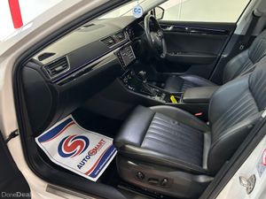 Skoda Superb LAURIN & KLEMENT 2.0 TDI 150HP DS 5DR - Image 4