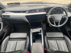Audi Q8 e-tron 55 S-LINE QUATTRO 21" WHEELS - Image 2