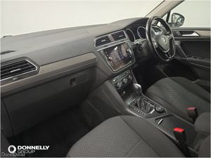 Volkswagen Tiguan Allspace Diesel Estate Match - Image 3
