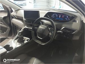 Peugeot 3008 Diesel Estate Allure - Image 4