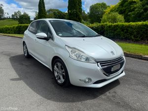 PEUGEOT 208 1.2 AUTO 2014 - Image 3