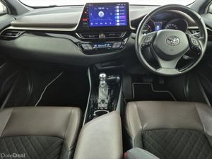 Toyota C-HR Hybrid  LED Edition model - Image 4
