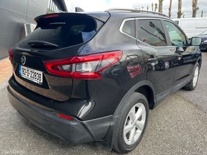 Nissan Qashqai 2018 - Image 3