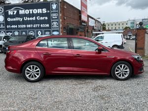 2017 Renault Megane N IV GRAND COUPE DYNAMIQUE - Image 2