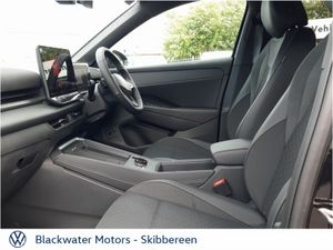 Volkswagen T-Roc 1.5TSI 116BHP LIFE MILD HYBRID WI - Image 4