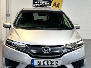 2015 Honda Fit 1.5 Hybrid Automatic,Leather spec - Image 2