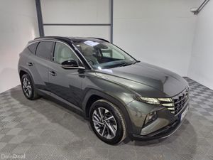 2021 Hyundai Tuscon Executive Plus Only 68,000KM - Image 3