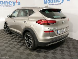 Hyundai Tucson EXECUTIVE PLUS 1.6L DIESEL SUV - Image 4