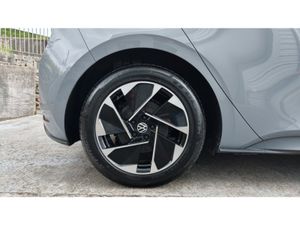 Volkswagen ID.3 PA PRO 58KWH 5DR Auto- AMAZING VAL - Image 2