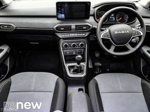 Dacia Sandero Stepway Extreme TCe 110 Demo - Image 2