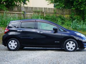2017 Nissan Note E-Power - Image 2