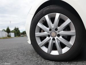 Mercedes-Benz B-Class 2014 - Image 4