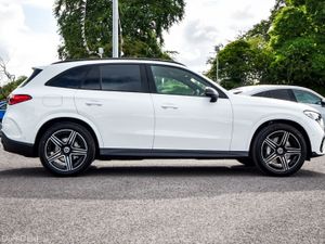 Mercedes-Benz GLC Demo 220d AMG 4Matic Night Pack - Image 3